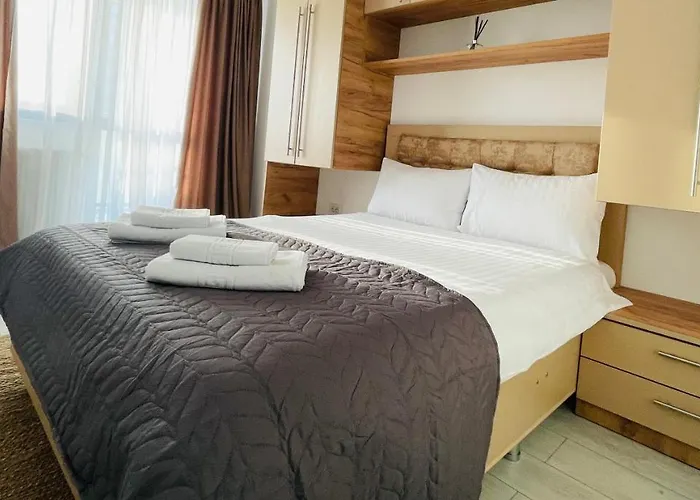 Lazar Nest Apartment - Palas Center