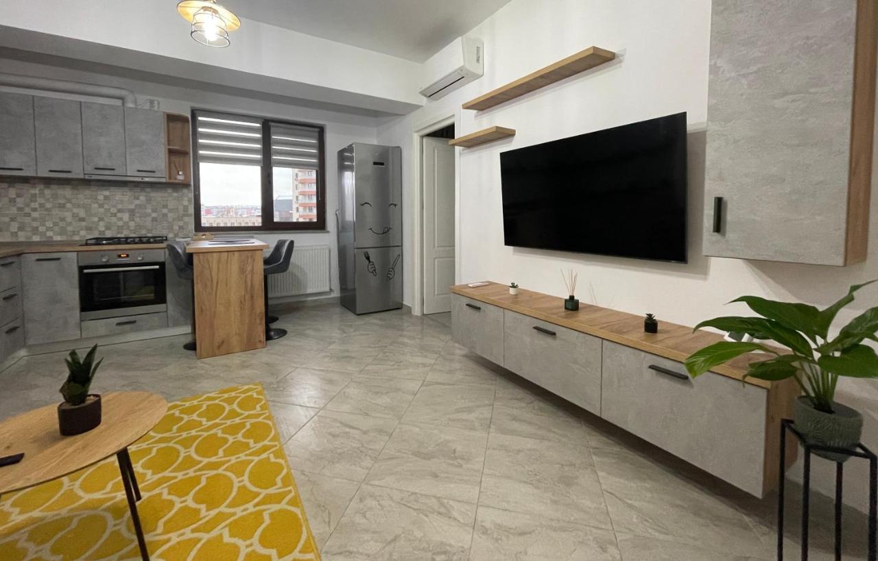 Lazar Nest - Center Iasi