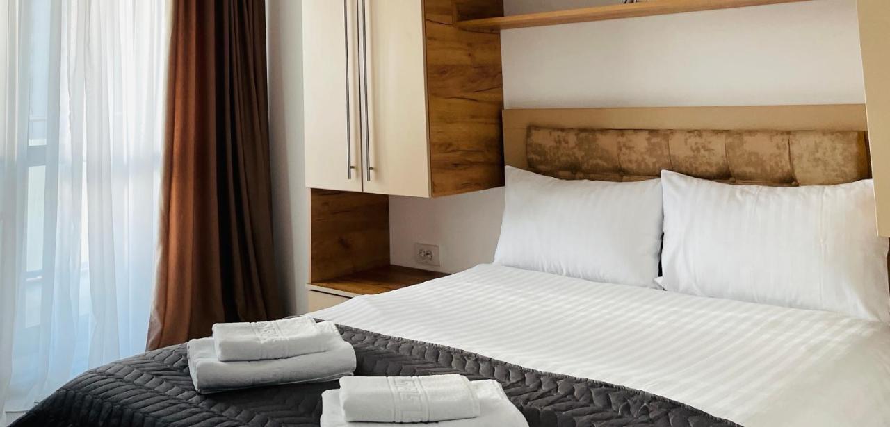 Lazar Nest - Center * Iasi